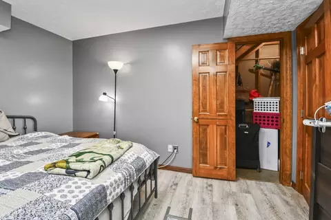 Bedroom - 3803 E Linwood St, Springfield, MO 65809 photo 8 of 8