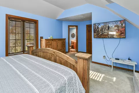 Bedroom - 3803 E Linwood St, Springfield, MO 65809 photo 4 of 8