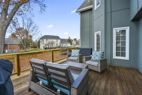 Exterior - 3803 E Linwood St, Springfield, MO 65809 photo 4 of 21