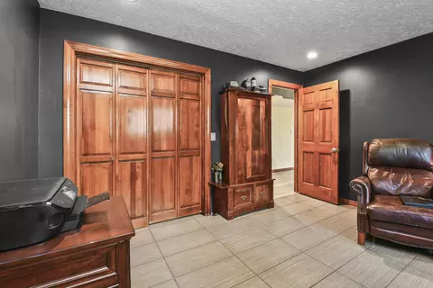 Other - 3803 E Linwood St, Springfield, MO 65809 photo 7 of 12