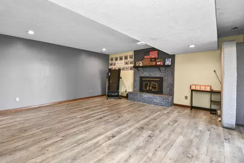 Other - 3803 E Linwood St, Springfield, MO 65809 photo 9 of 12