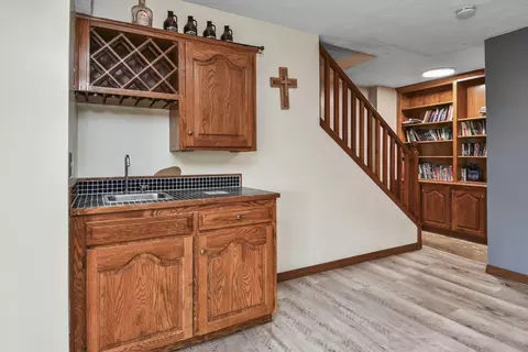 Entry Way - 3803 E Linwood St, Springfield, MO 65809 photo 5 of 5