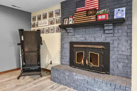 Other - 3803 E Linwood St, Springfield, MO 65809 photo 4 of 12