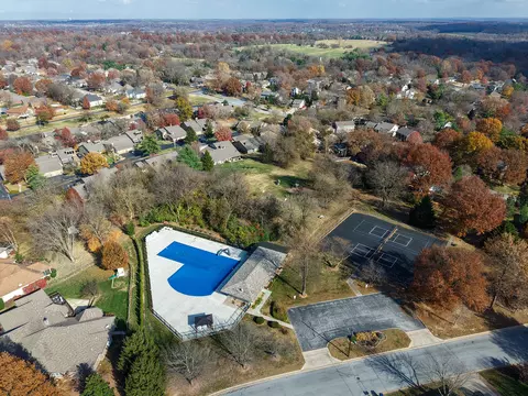 View/Area - 3803 E Linwood St, Springfield, MO 65809 photo 1 of 3