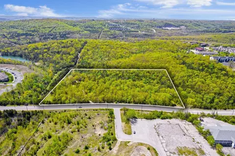 000 Green Mountain Dr, Branson, MO 65616