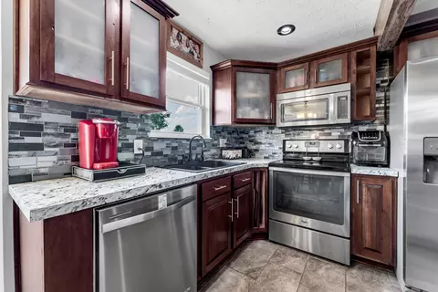 1108 E Lily Dr, Ozark, MO 65721 photo 6