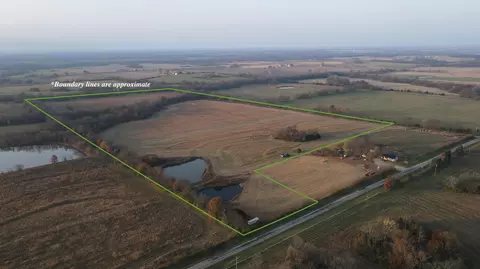 710 SE State Hwy Pp, Leeton, MO 64761