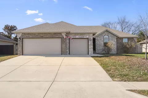 1219 N 10th Ave, Ozark, MO 65721 photo 2