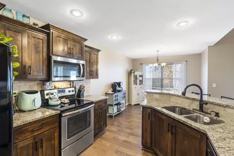 1219 N 10th Ave, Ozark, MO 65721 photo 7