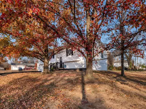 Exterior - 705 S Clay St, Nevada, MO 64772 photo 7 of 7