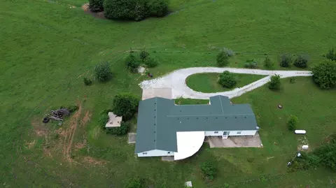 View/Area - 1672 E 355th Rd, Bolivar, MO 65613 photo 8 of 16