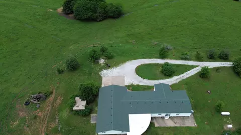 View/Area - 1672 E 355th Rd, Bolivar, MO 65613 photo 10 of 16