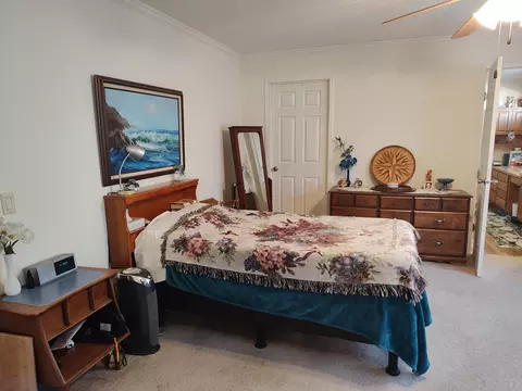 Bedroom - 1672 E 355th Rd, Bolivar, MO 65613 photo 2 of 7