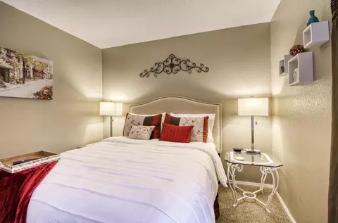 Bedroom - 40 Scenic Ct #1, Branson, MO 65616 photo 3 of 3