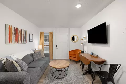 Living - 403 Veterans Blvd #C-3, Branson, MO 65616 photo 2 of 4