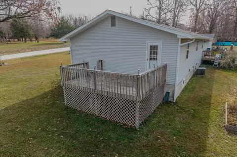 Exterior - 60 Community Dr, Marshfield, MO 65706 photo 7 of 13