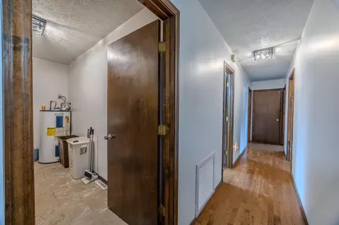 Entry Way - 60 Community Dr, Marshfield, MO 65706 photo 1 of 1