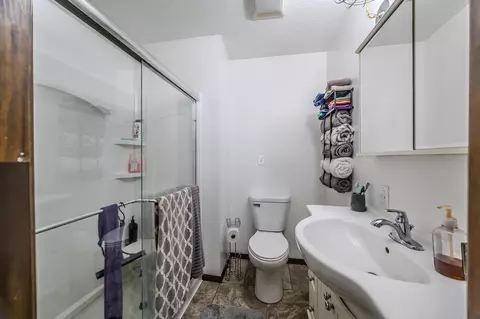 Bath - 60 Community Dr, Marshfield, MO 65706 photo 2 of 2