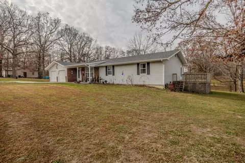 Exterior - 60 Community Dr, Marshfield, MO 65706 photo 5 of 13