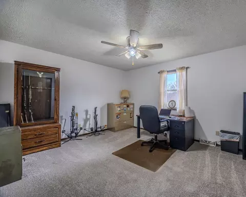 Bedroom - 60 Community Dr, Marshfield, MO 65706 photo 5 of 6