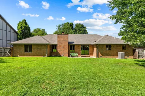 3934 E Linwood Ter, Springfield, MO 65809 photo 17