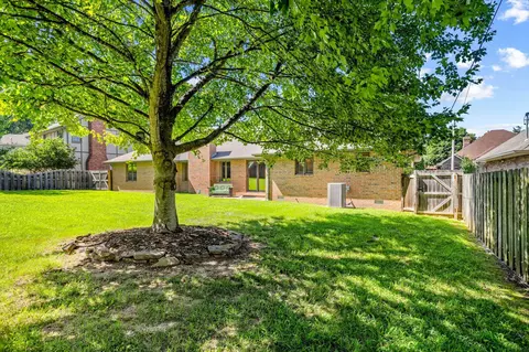 3934 E Linwood Ter, Springfield, MO 65809 photo 20