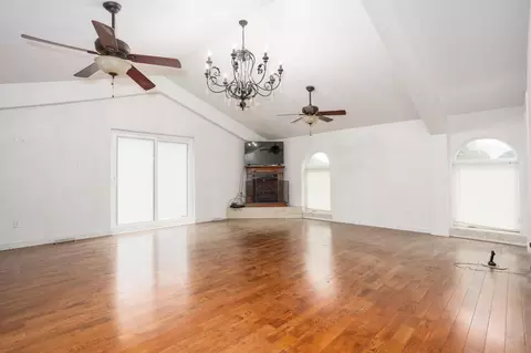 Living - 2421 Morrison Loop, Anderson, MO 64831 photo 4 of 7