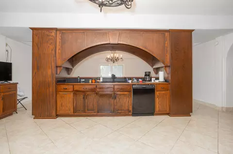 Kitchen - 2421 Morrison Loop, Anderson, MO 64831 photo 1 of 3
