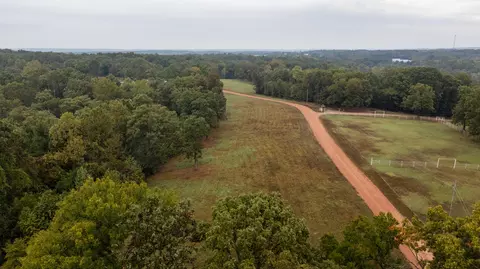 View/Area - 2421 Morrison Loop, Anderson, MO 64831 photo 2 of 12