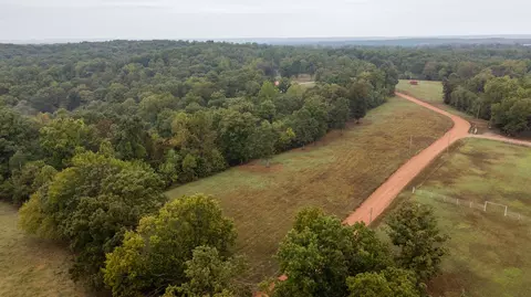 View/Area - 2421 Morrison Loop, Anderson, MO 64831 photo 4 of 12
