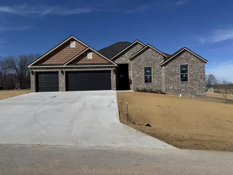 301 Blackberry Ct #LOT 18, Cassville, MO 65625