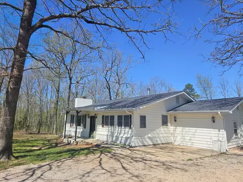 Exterior - 21371 Howell Rd, Mountain View, MO 65548 photo 5 of 10