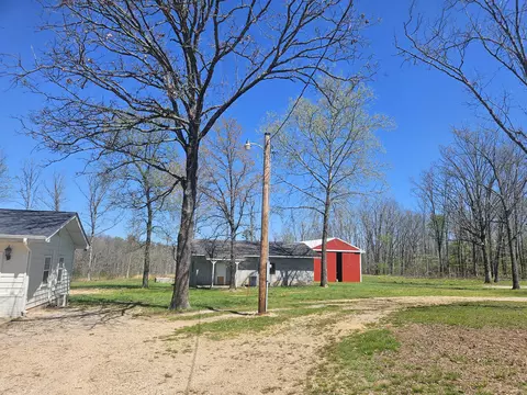 Exterior - 21371 Howell Rd, Mountain View, MO 65548 photo 9 of 10