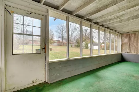 853 W Whiteside St, Springfield, MO 65807 photo 21