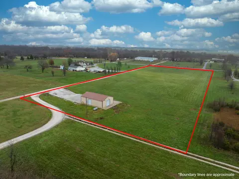6334 W Crystal Ln, Springfield, MO 65803