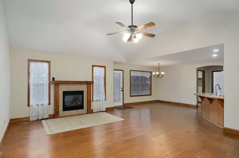 869 E Sparrow Rd, Nixa, MO 65714 photo 8