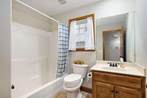 869 E Sparrow Rd, Nixa, MO 65714 photo 25