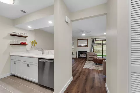 Entry Way - 264 Turnberry Dr #2, Branson, MO 65616 photo 1 of 2