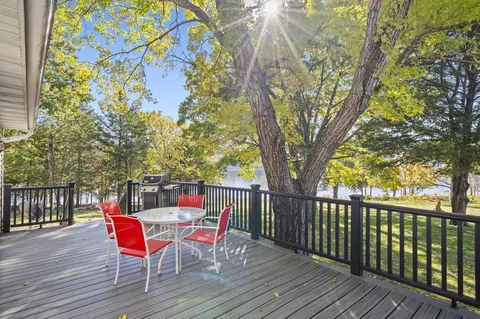 1754 Breezy Point Ln, Kimberling City, MO 65686