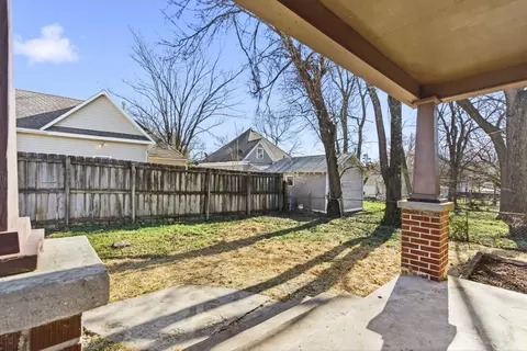 612 W Pacific St, Springfield, MO 65803 photo 3