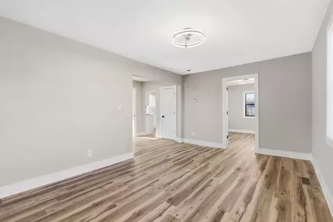 612 W Pacific St, Springfield, MO 65803 photo 6