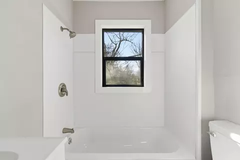 612 W Pacific St, Springfield, MO 65803 photo 15