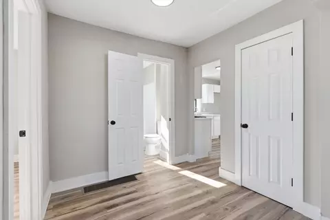 612 W Pacific St, Springfield, MO 65803 photo 18