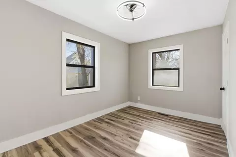 612 W Pacific St, Springfield, MO 65803 photo 16
