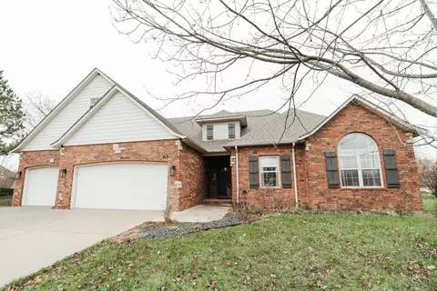 913 E Shore Line Dr, Ozark, MO 65721 photo 2