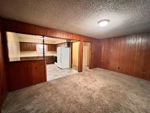 Living - 309 E Berkeley St, Springfield, MO 65807 photo 3 of 3