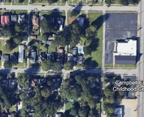 736 W Pershing St, Springfield, MO 65806 photo 1