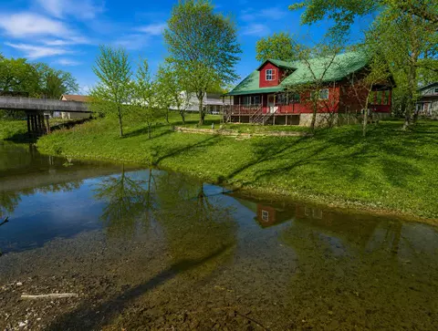 Other - 305 Thomas St, Birch Tree, MO 65438 photo 1 of 16