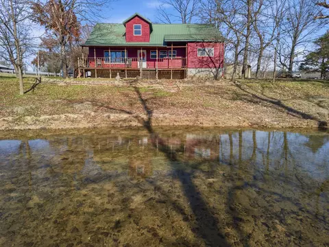 305 Thomas St, Birch Tree, MO 65438