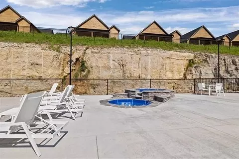 Exterior - 171 Summer Bay Blvd, Branson, MO 65616 photo 6 of 11
